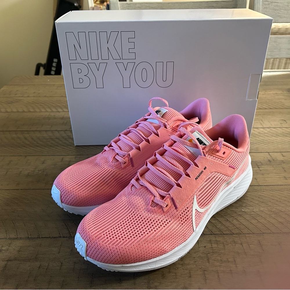 Men’s Nike Pegasus 40 By You - size 10.5